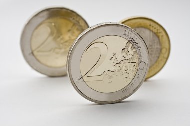 Üç euro coins