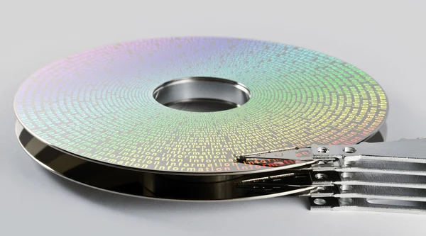 Partes de la unidad de disco duro con información sobre la superficie magnética — Foto de Stock