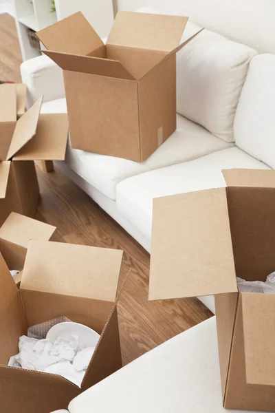 Ev taşımak için oda karton kutu — Stok fotoğraf