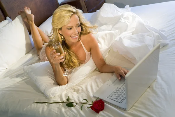 Internet romantiek — Stockfoto