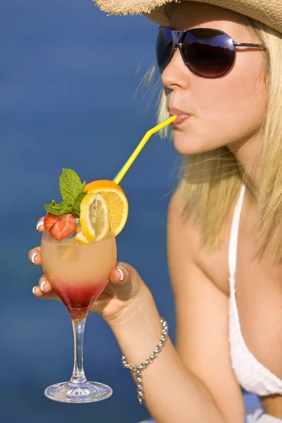 Elegant cocktail — Stockfoto