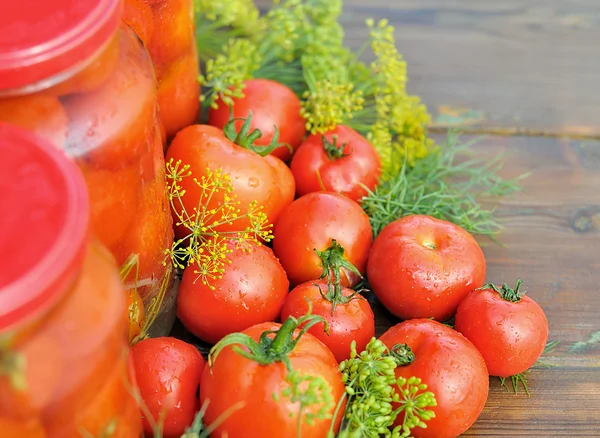 Conservas de tomate — Fotografia de Stock