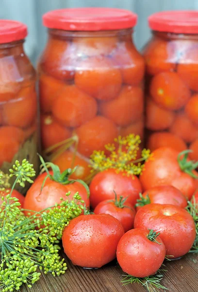 Tomatoes canning — Stock Photo, Image