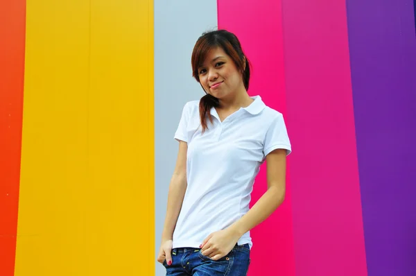 Kinesiska asiatisk tjej i olika poser — Stockfoto