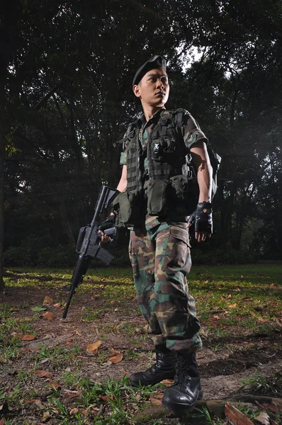 다양 한 적극적인 포즈 아시아 중국 군인 — 스톡 사진