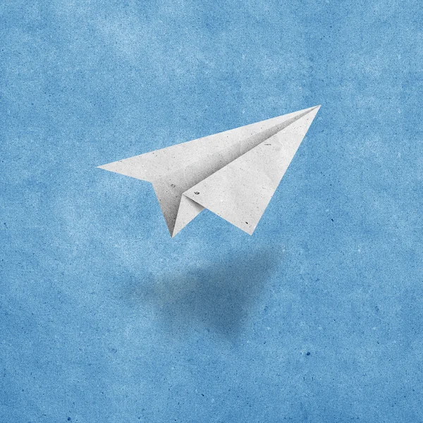 Flygplan återvunnet papper — Stockfoto