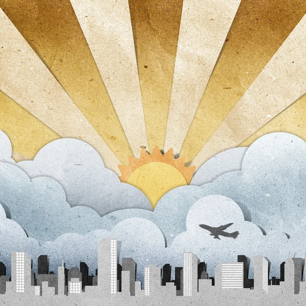 Zonsondergang en zonsopgang stad panorama silhouetten gerecycleerd papier ambachtelijke — Stockfoto