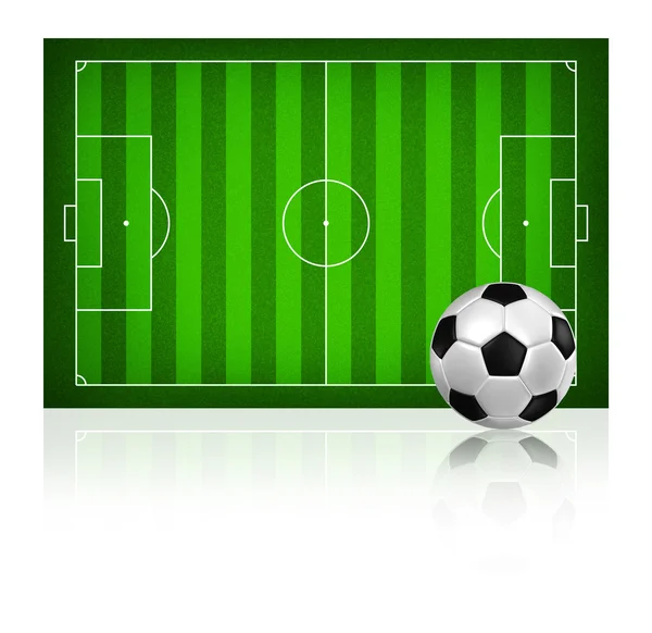 Fotboll fotboll på gräsplan med reflektera — Stockfoto