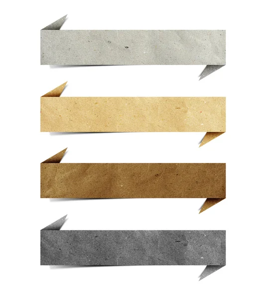 Cabeçalho origami etiqueta reciclado papel ofício vara no fundo branco — Fotografia de Stock