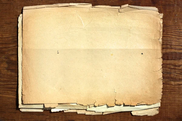 Ahşap üzerine eski kağıt — Stok fotoğraf