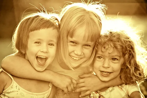 Crianças felizes — Fotografia de Stock