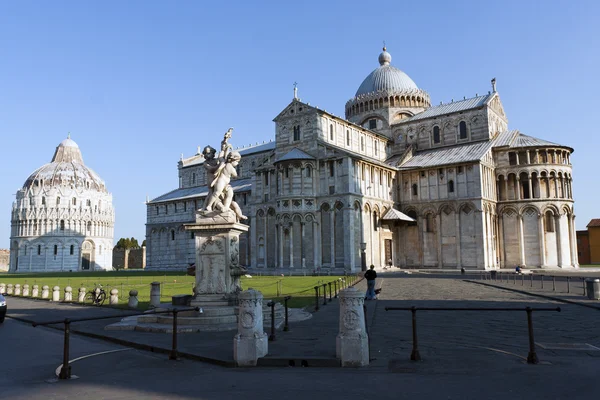 Vista da Piazza dei Miracoli Pisa — Fotografia de Stock