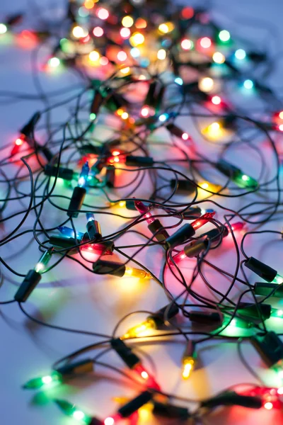 Arka planı renkli Noel ışıkları — Stok fotoğraf
