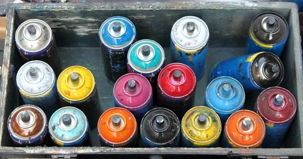 Latas de spray de color — Foto de Stock