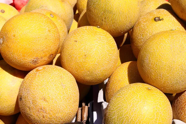 Frische gelbe Melonen — Stockfoto