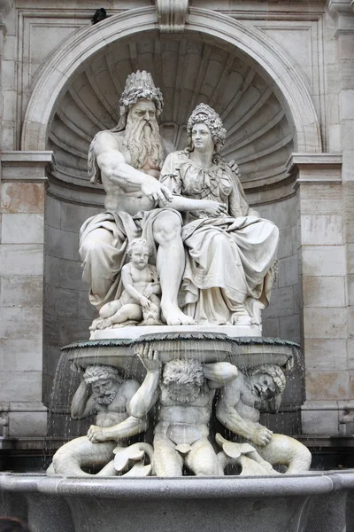 Franz josef i socha — Stock fotografie