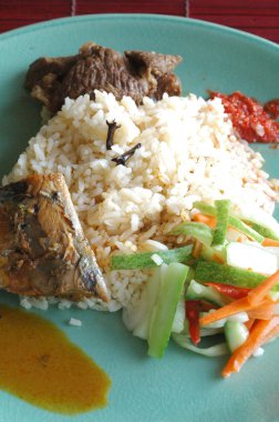 Nasi Berlauk