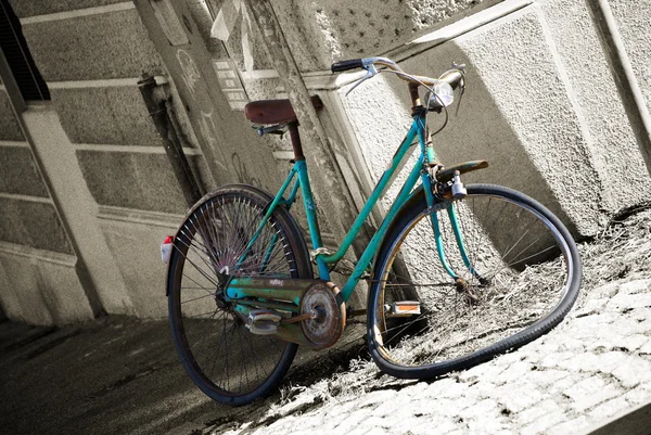 Bicicleta vieja —  Fotos de Stock