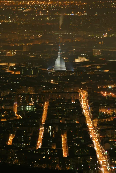 Paesaggio notturno di Torino da Superga — Foto Stock