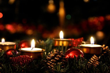 Christmas candles clipart