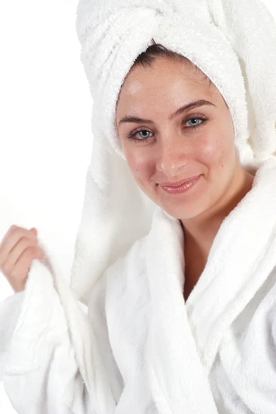 Kobieta w szlafrok i ręczniki — Zdjęcie stockowe