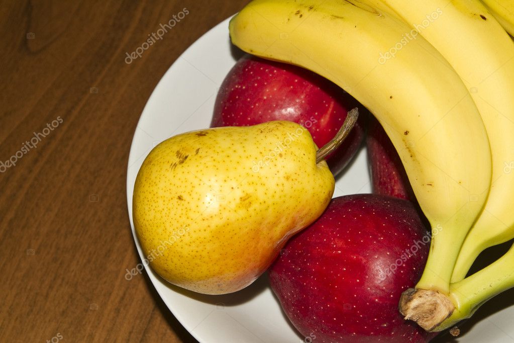 Vetores de Desenho De Banana Manga E Mirtilo Isolado Para Colorir e mais  imagens de Banana - iStock