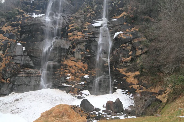 Wasserfälle - acqua fraggia — Stockfoto