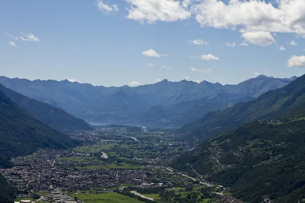 Valtellina panorama - Olaszország — Stock Fotó