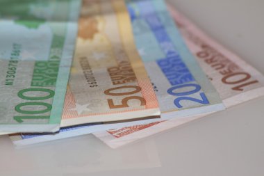 Euro banknot ve madeni paralar