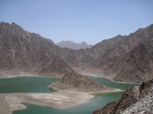 stock image Mountain lake in the UAE