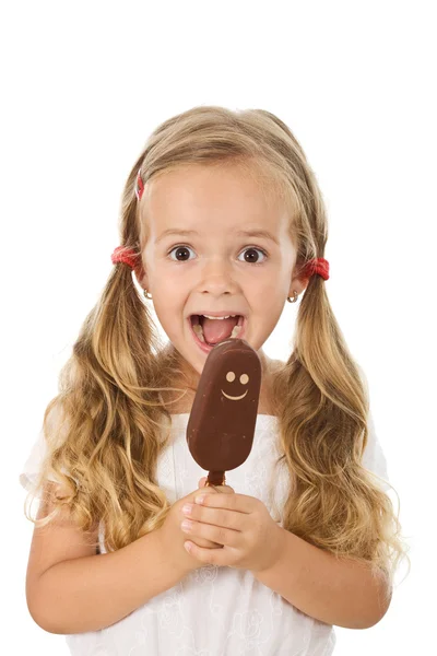 极其快乐的女孩冰淇淋 — 图库照片