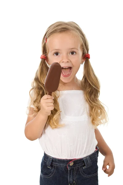 Kleines Mädchen mit Eiscreme — Stockfoto