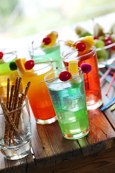 Bunte Cocktails — Stockfoto