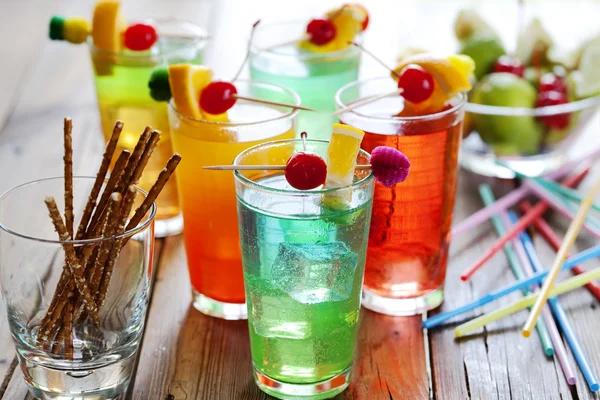 Colorful cocktails — Stock Photo, Image
