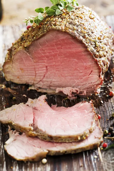 Carne assada suculenta — Fotografia de Stock