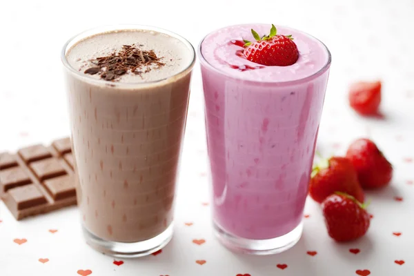 Chocolate and strawberry milkshake Royalty Free Stock Images