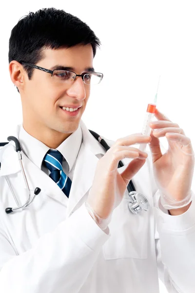 Zadowolony lekarz ze strzykawki, na białym tle — Zdjęcie stockowe