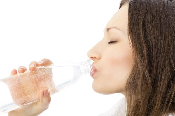 Kvinna i dricksvatten, isolerad på vit — Stockfoto