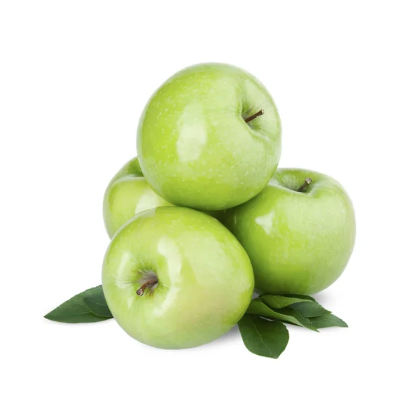Група зелених яблук з листям — стокове фото