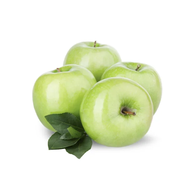 Grupo de maçãs verdes com uma folha — Fotografia de Stock
