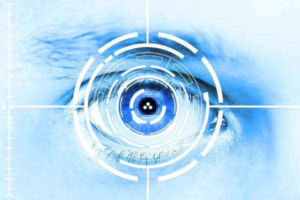 Tecnología escanear el ojo del hombre para la seguridad o identificación —  Fotos de Stock