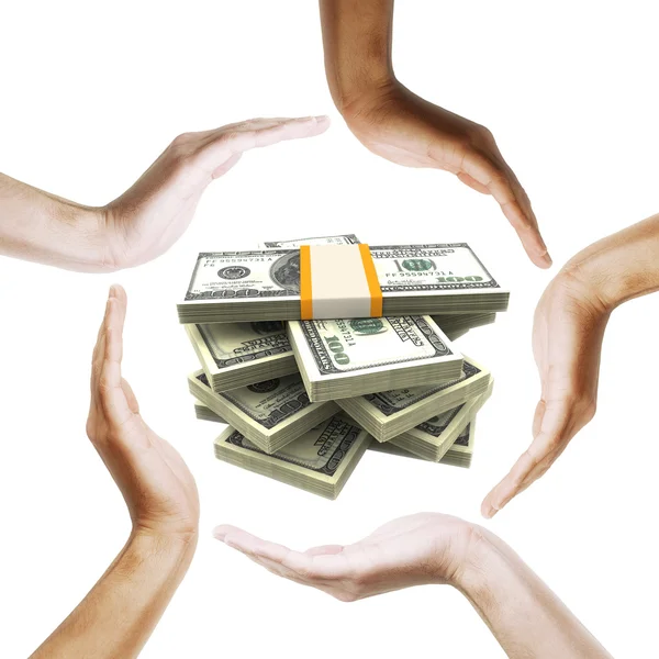 Billetes de dólar con manos humanas multirraciales a su alrededor — Foto de Stock