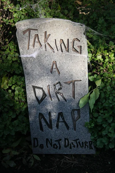 Tombstone 'Taking a dirt nap' 스톡 이미지