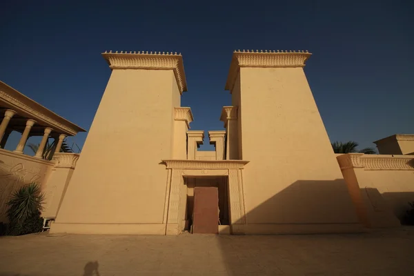 Ein dekoratives Gebäude in Form eines Tempels — Stockfoto