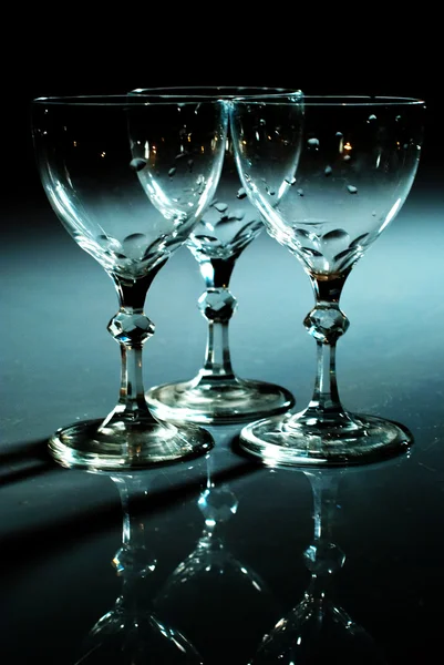 3 glasses, same size on black background — Stock Photo, Image