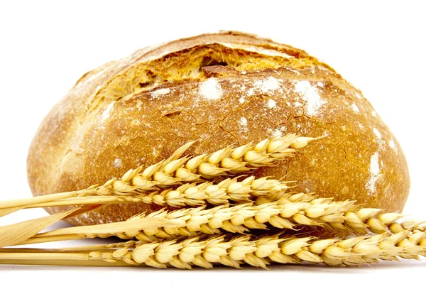 Изолированный на белом хлебе — стоковое фото