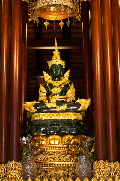 Будха, Эмеральд — стоковое фото