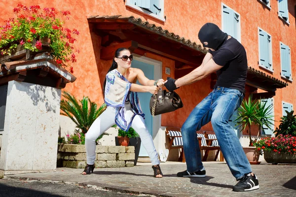Self defence in the street — Stock Photo, Image