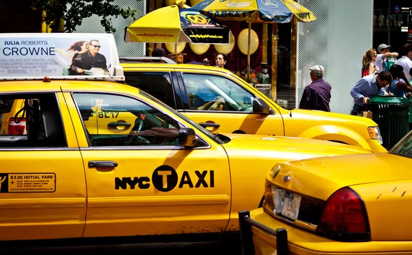 Такси Нью-Йорка — стоковое фото