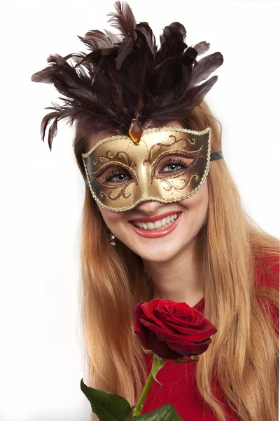 Karnaval maskesi ve rose ile güzel kız